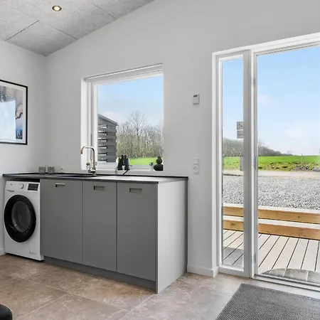 Beautiful In With Kitchen 別荘