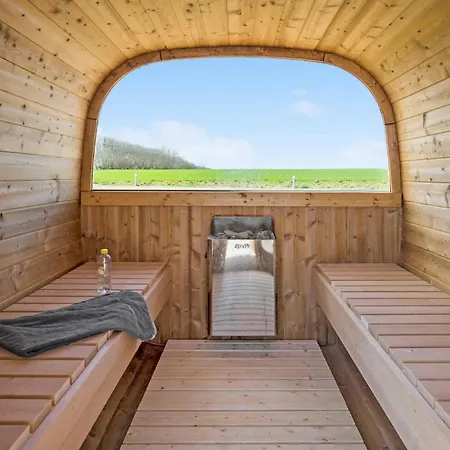 Dom wakacyjny Beautiful In With Kitchen *