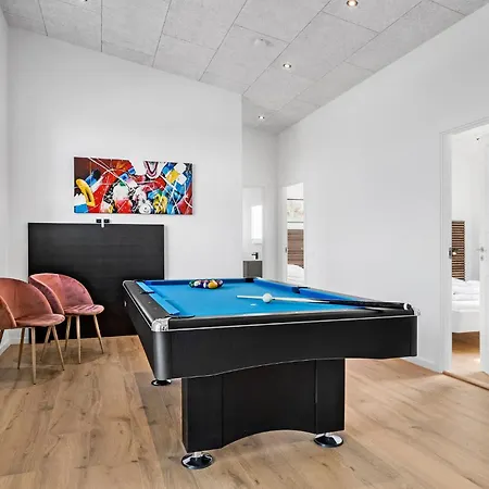 Beautiful In With Kitchen