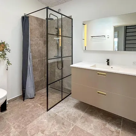 Beautiful In With Kitchen * ボルコップ