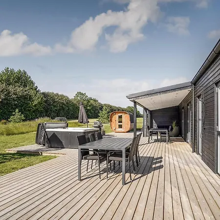 Beautiful In With Kitchen Dom wakacyjny