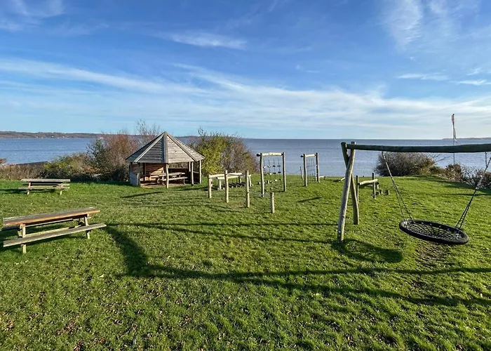 Casa de Férias Beautiful In With Kitchen Børkop